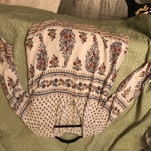 Beautiful flowy summer mini dress